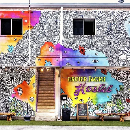 Drifter Jack'S Hostel